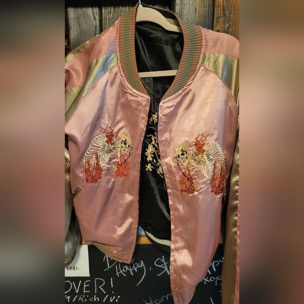 Vintage reversible satin embroidered bomber jacket  sz med
